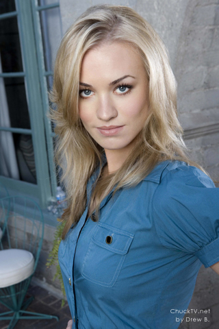 320x480YvonneStrahovski003.jpg