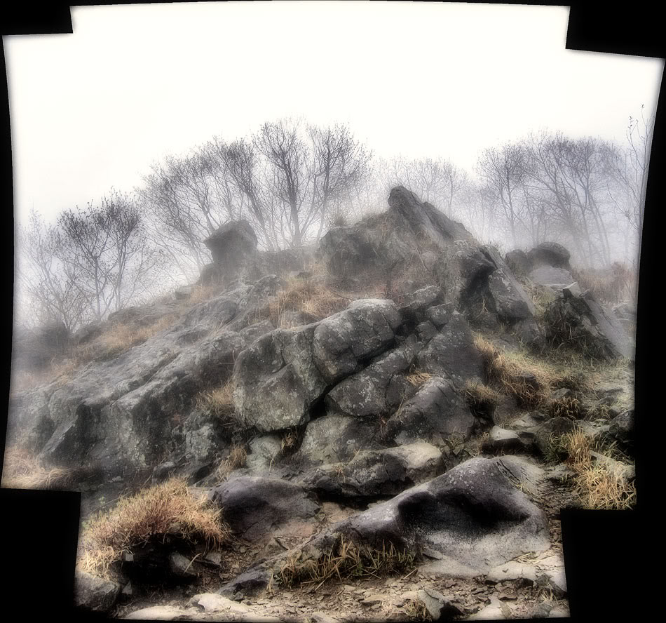 Foggy-Rocks-Color.jpg