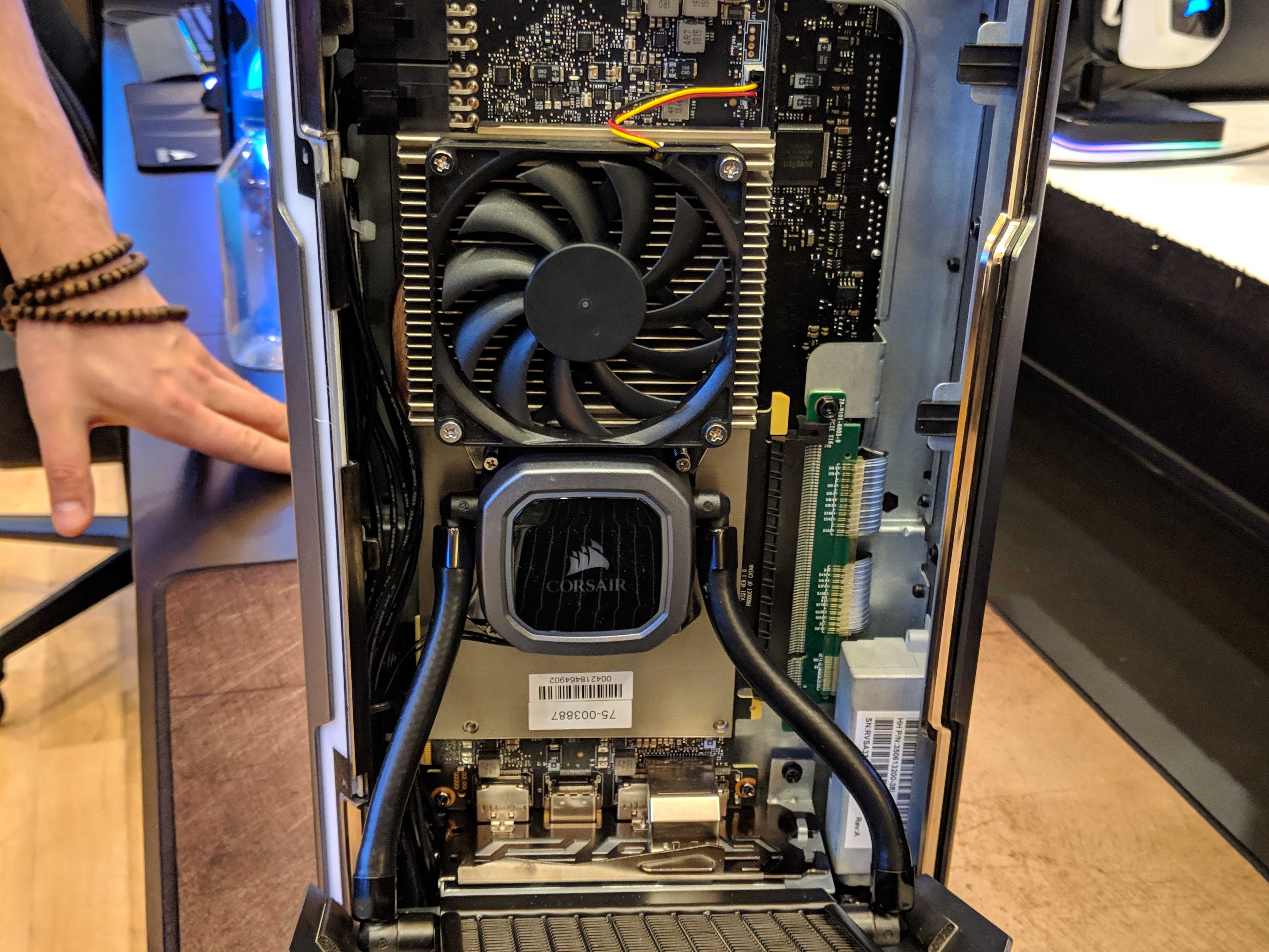 corsair-15.jpg