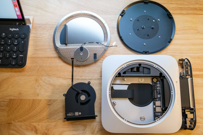 m1-mac-mini-teardown-1-780x520.jpg