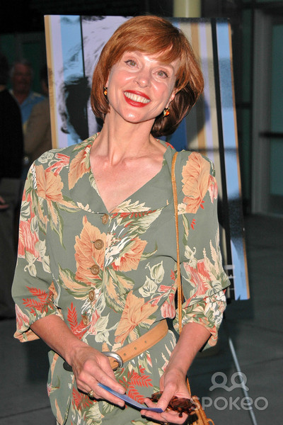 leigh_taylor_young_2004_07_27.jpg