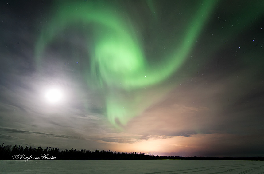 Auroras3-28-15_3586b_zpsissalgez.jpg