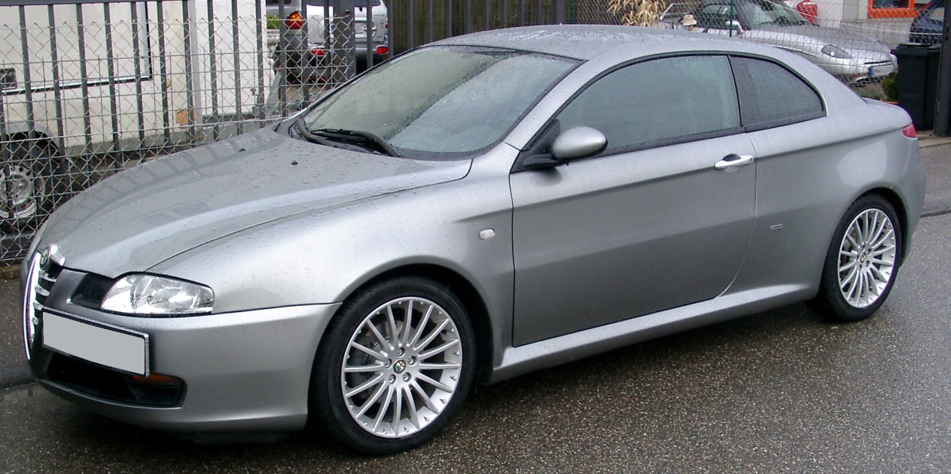 Alfa_Romeo_GT_front_20080419.jpg