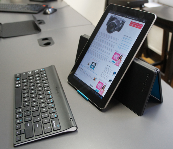 ipad-logitech-keyboard.jpg