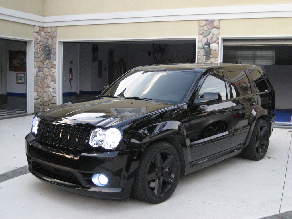 2007_jeep_grand_cherokee_srt8-pic-1042505066315634871.jpeg