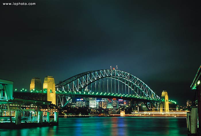 SydneyNight_bridgeFromCircularQuay.jpg