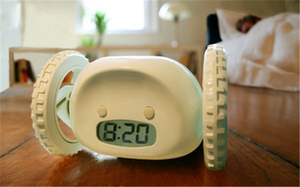 clocky-alarm-clock.jpg