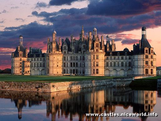 Chambord_Castle_France.jpg