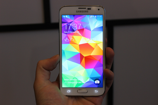 Samsung-Galaxy-S5-leaks-ahead-of-event.jpg