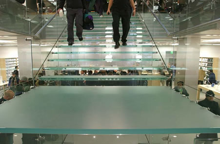 apple_store_stair_glass.jpg