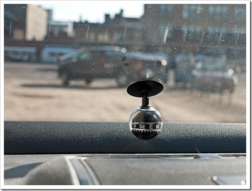 car-compass200904030001-thumb.jpg