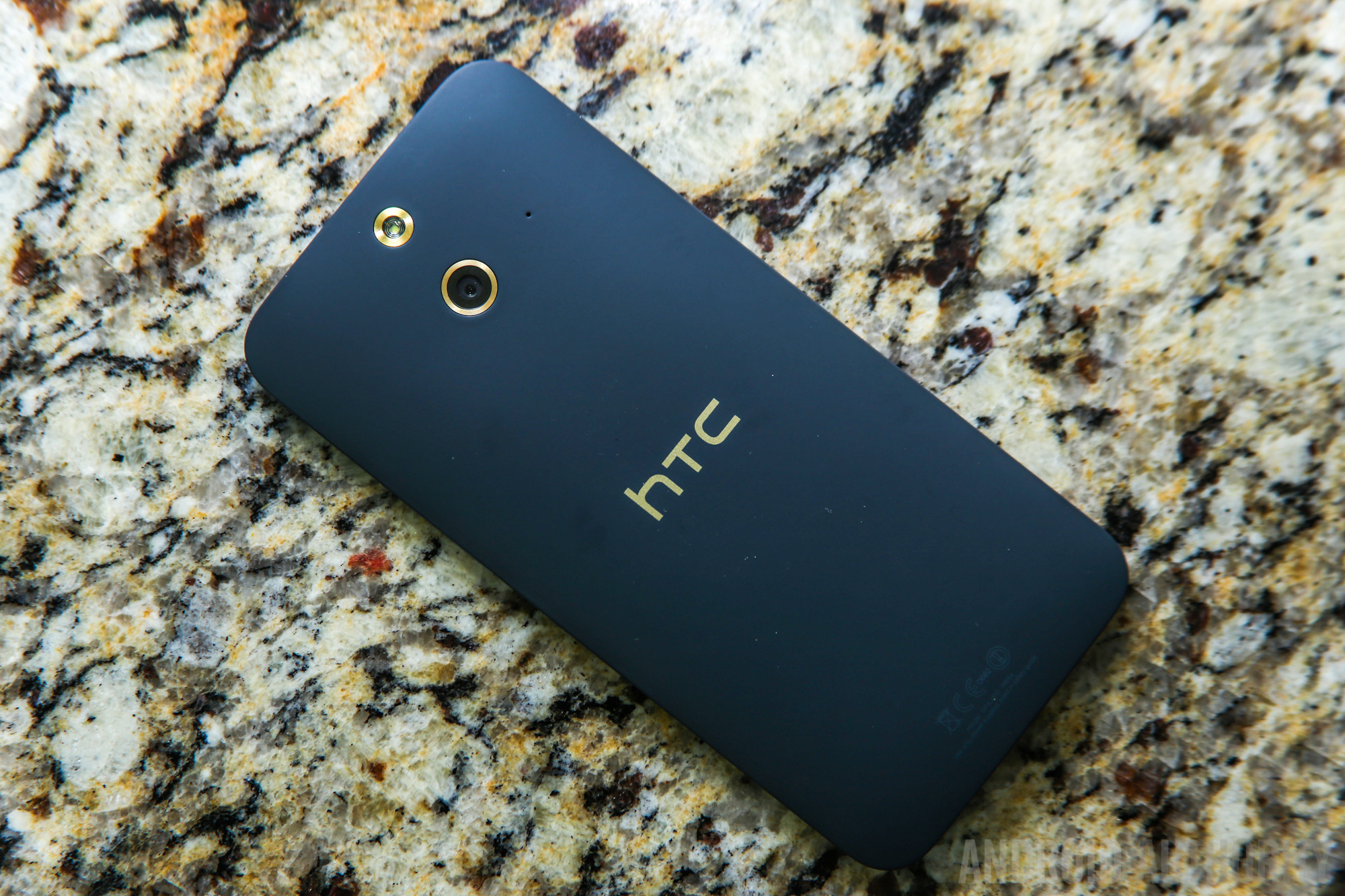 HTC-One-E8-Hands-On-First-Impressions-2.jpg