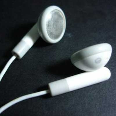 Apple-Style-Earphones-for-iPod-and-MP3-Music-Players.jpg