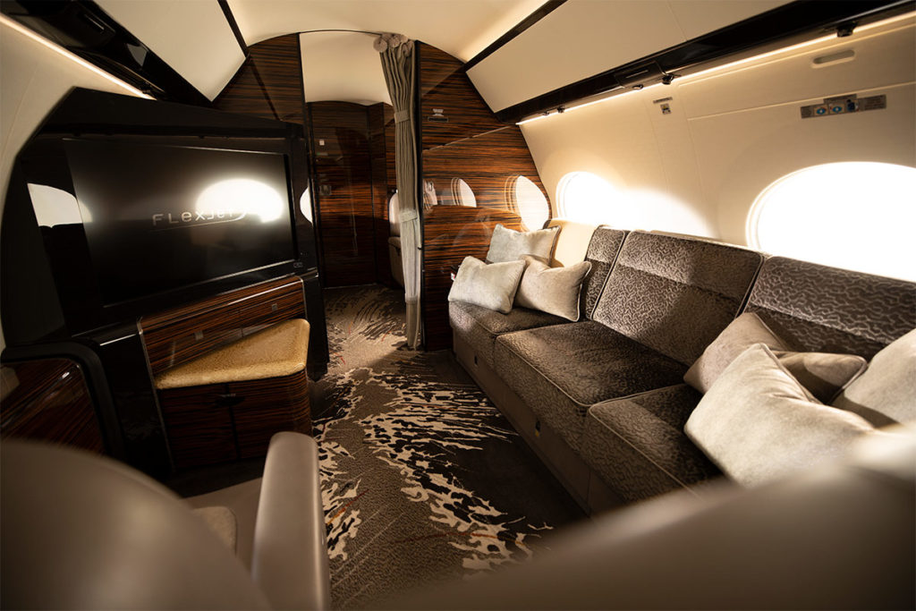 flexjet-uk-gulfstream-g650-interior-3-1024x683.jpg