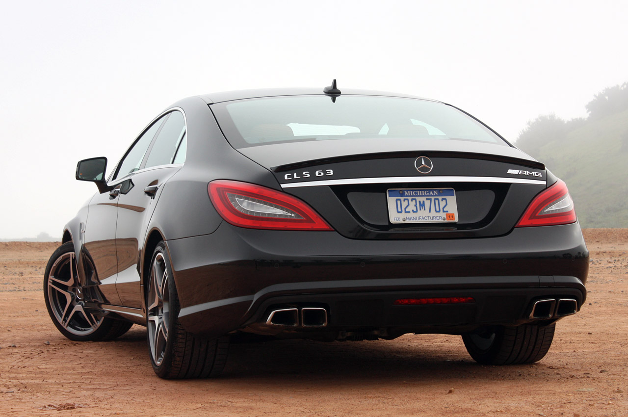 2012-Mercedes-Benz-CLS63-AMG-11.jpg