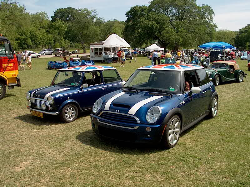 MINIandClassicMini.jpg