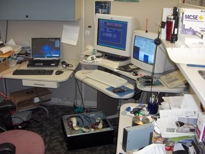 desk-new-sml.jpg