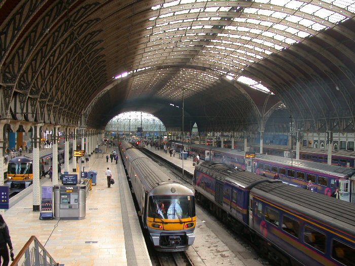 Paddington_Station.jpg