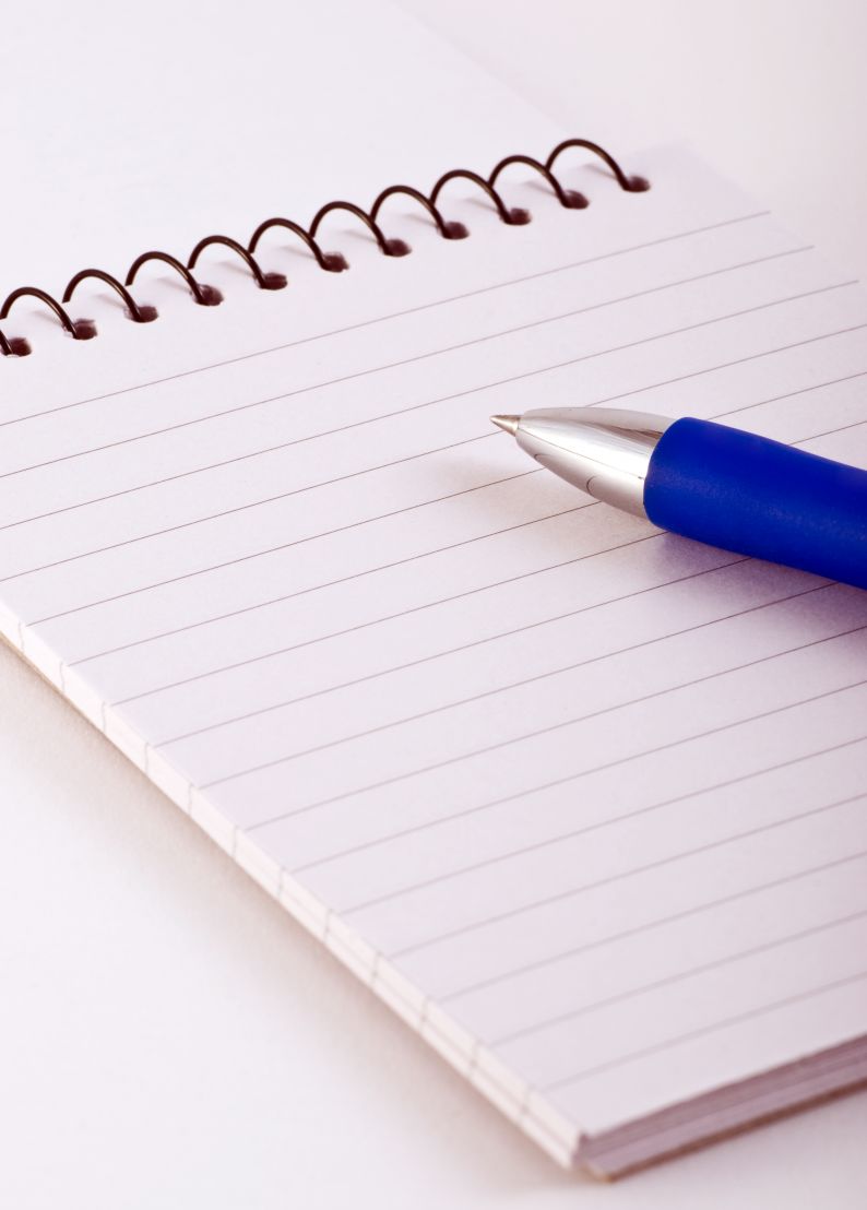 spiral-note-pad-with-pen-empty.jpg