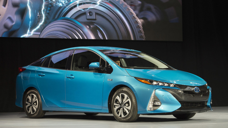 01-2017-toyota-prius-prime-ny-1.jpg