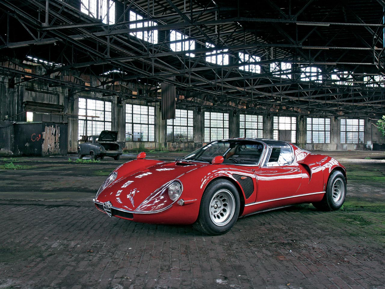 alfaromeotipo33stradale01.jpg