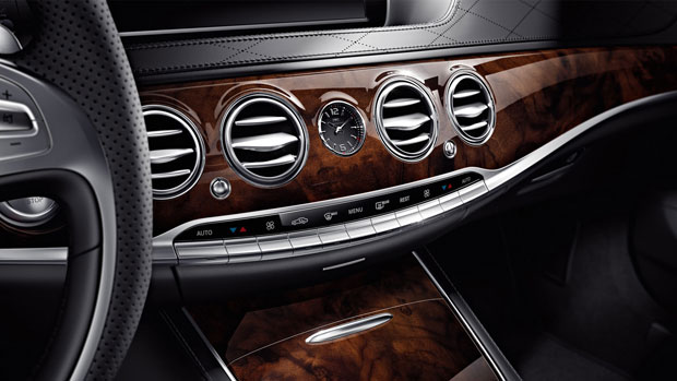 2014-S-CLASS-S63-AMG-016-MCFO.jpg