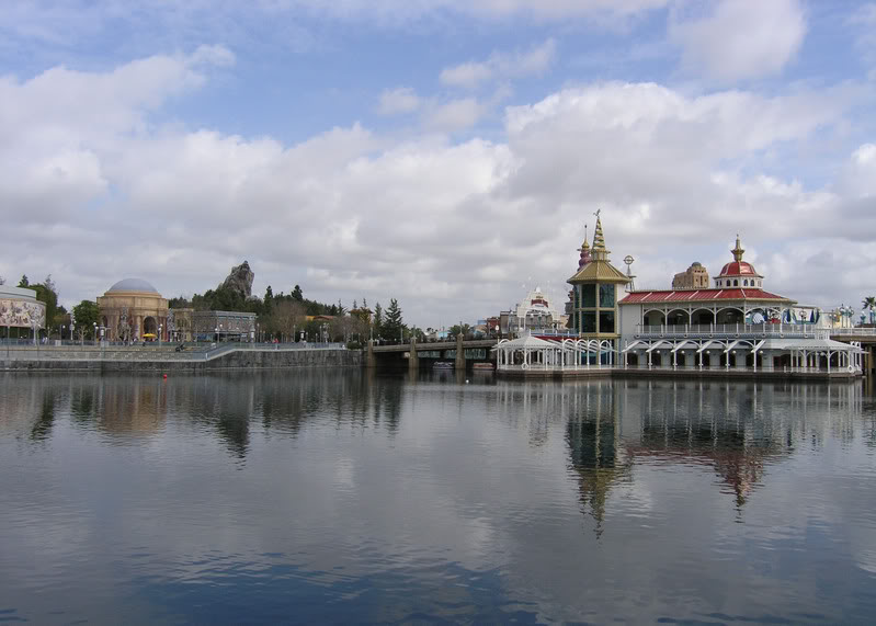 Landscape-pier.jpg