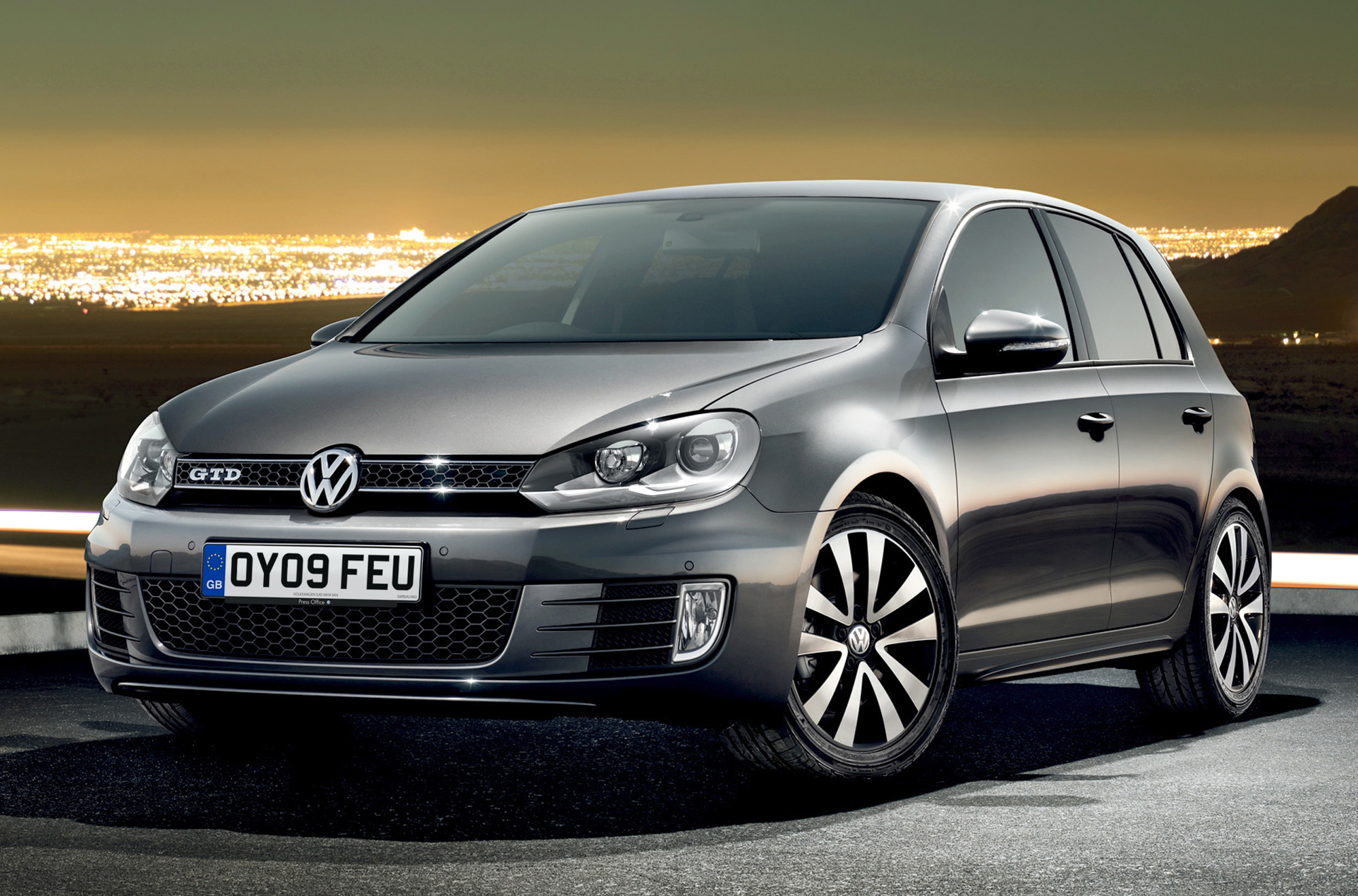 VW-Golf-VI-GTD-11.jpg