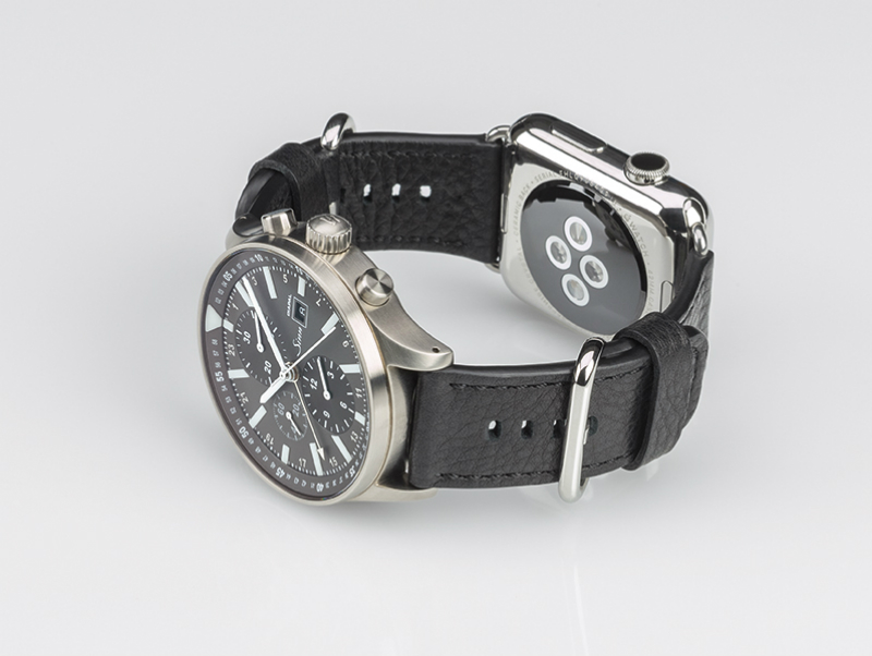 sinn-dual-strap-system-3.jpg