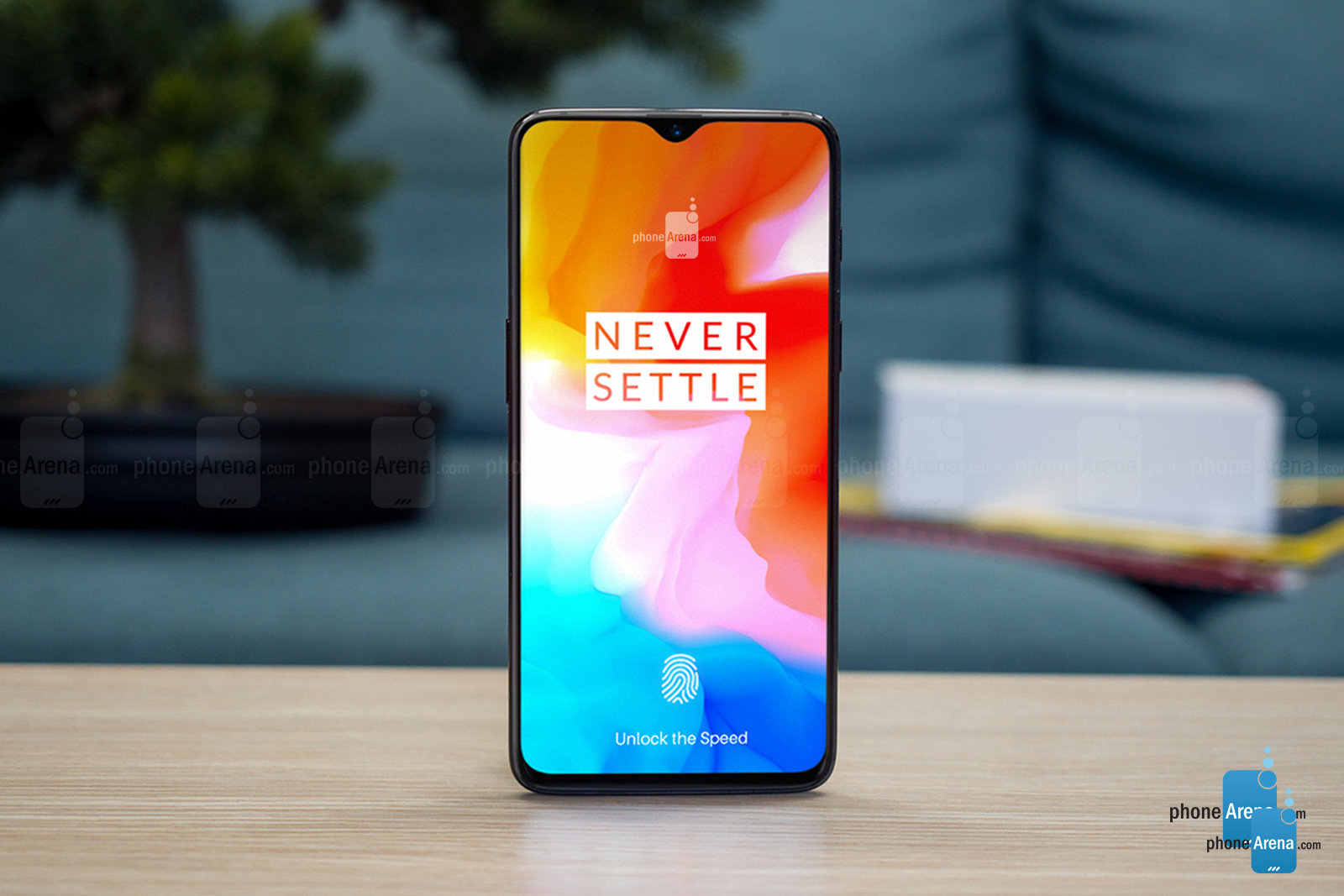 OnePlus-6T-design-camera-display-notch.jpg