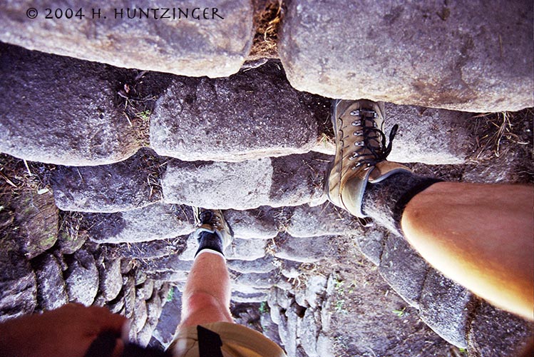 huyana_picchu_staircase_of_doom(18_0367).jpg