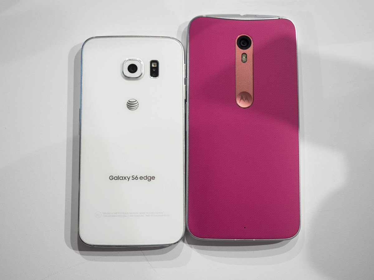 moto-x-style-vs-s6-edge-backs.jpg