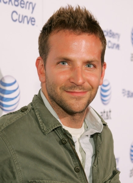 Bradley-Cooper-bradley-cooper-3469640-436-600.jpg