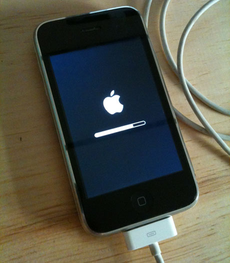 restore-iphone-progress.jpg