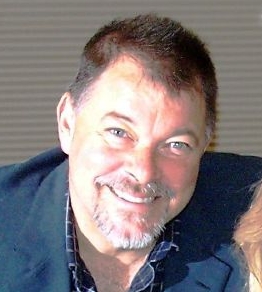 Jonathan_Frakes_2005.jpg