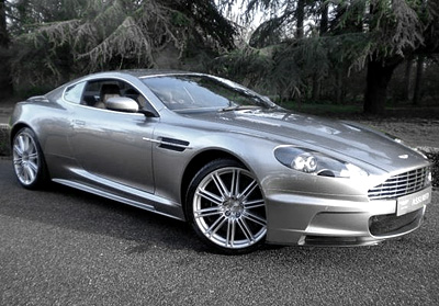 Aston_Martin_DBS.jpg