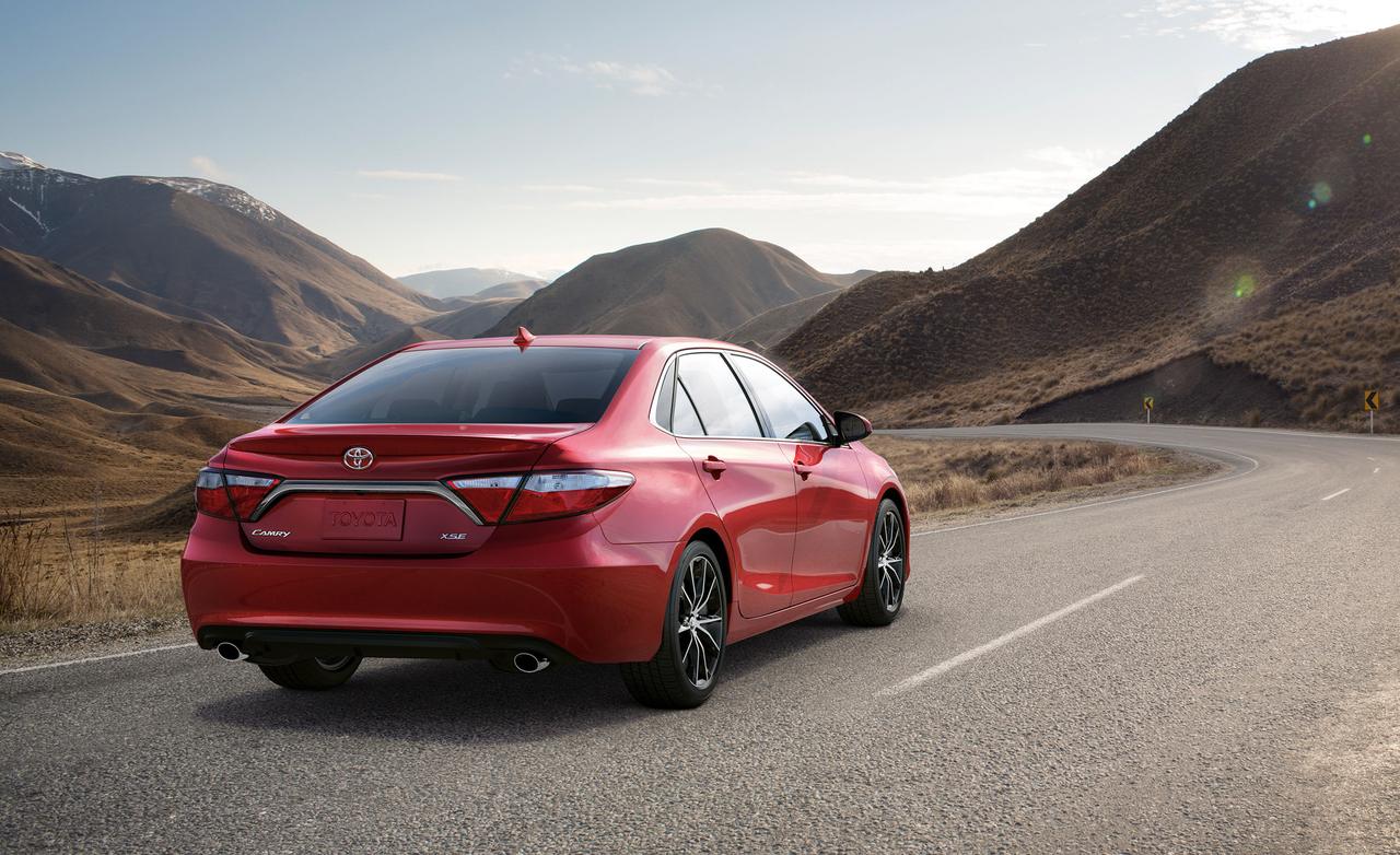 2015-toyota-camry-xse-photo-589426-s-1280x782.jpg